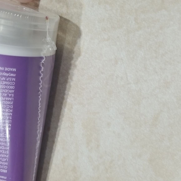 Mary Kay Berry and Vanilla scented body lotion 6.7 fl oz - Picture 4 of 4